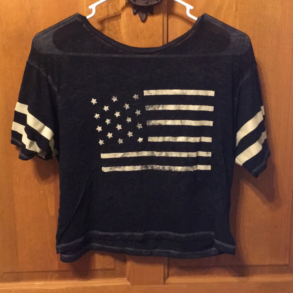 AEO American Flag Crop